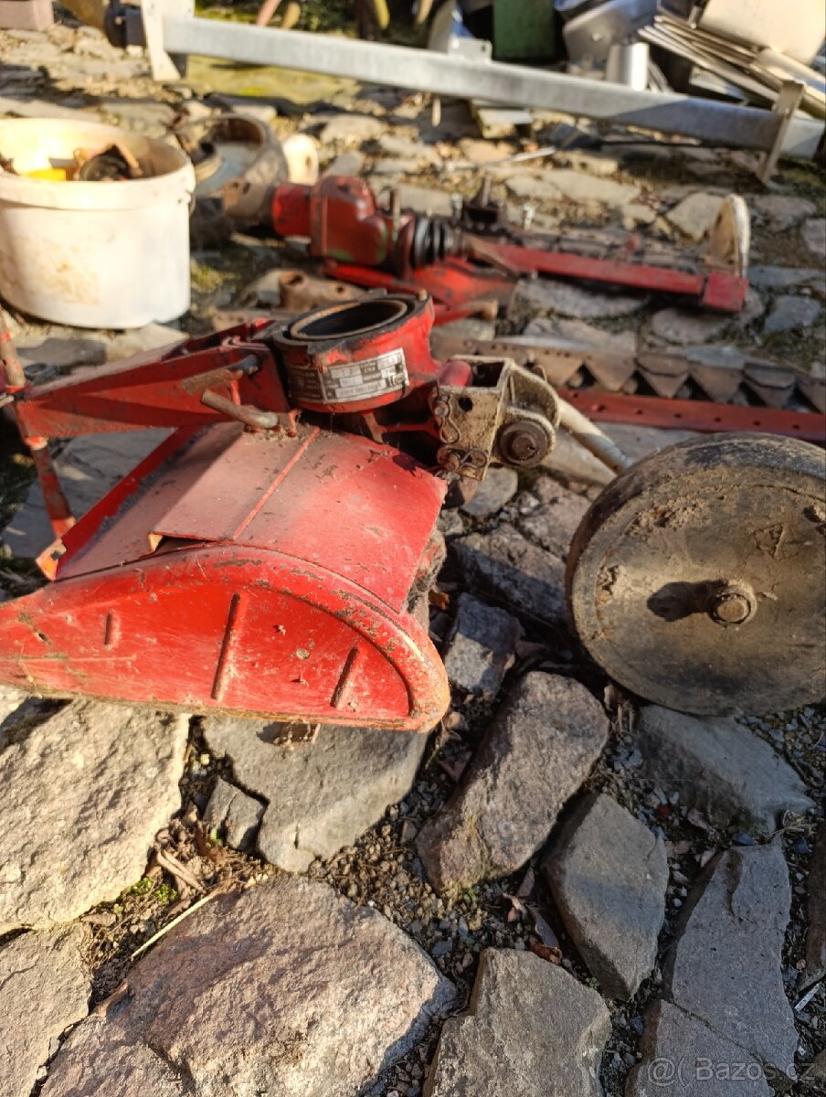 Vari kultivátor - 15