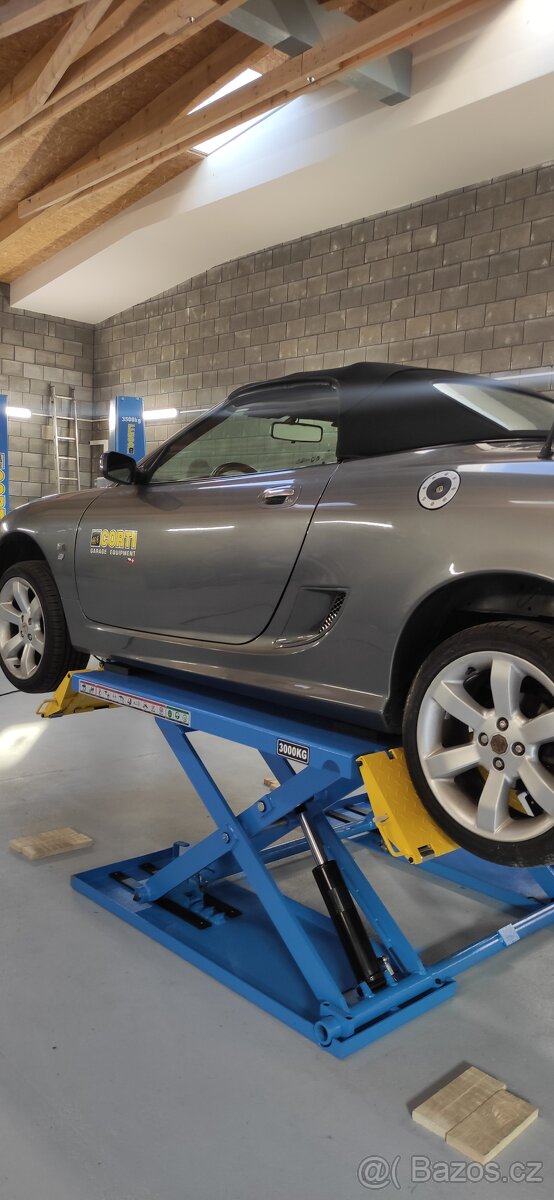 Zouvačka s pomocným RAMENEM a vyvažovačka 2D/3D - 15