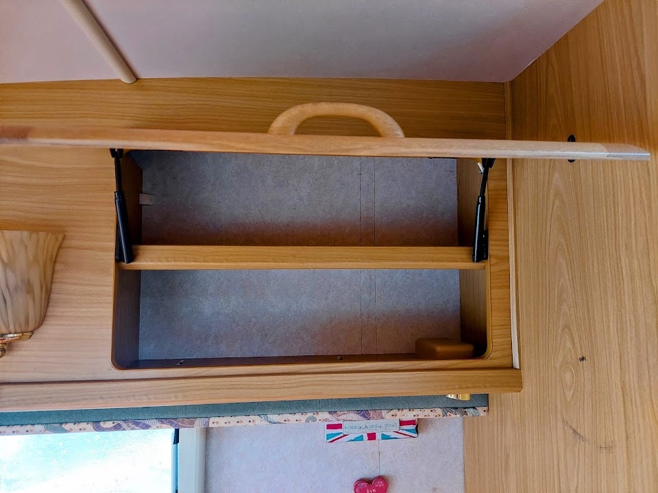 BAYLEY PAGEANT MAJESTIC | rok v. 2001 | hmotnost 1 050 kg - 15