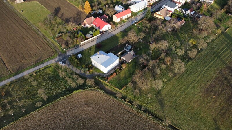 Prodej stavebního pozemku Chomýž - 15