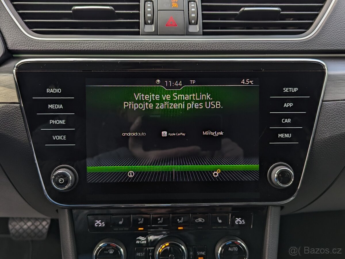 Škoda Superb KOMBI 1.4TSi 110kW DSG STYLE - 15