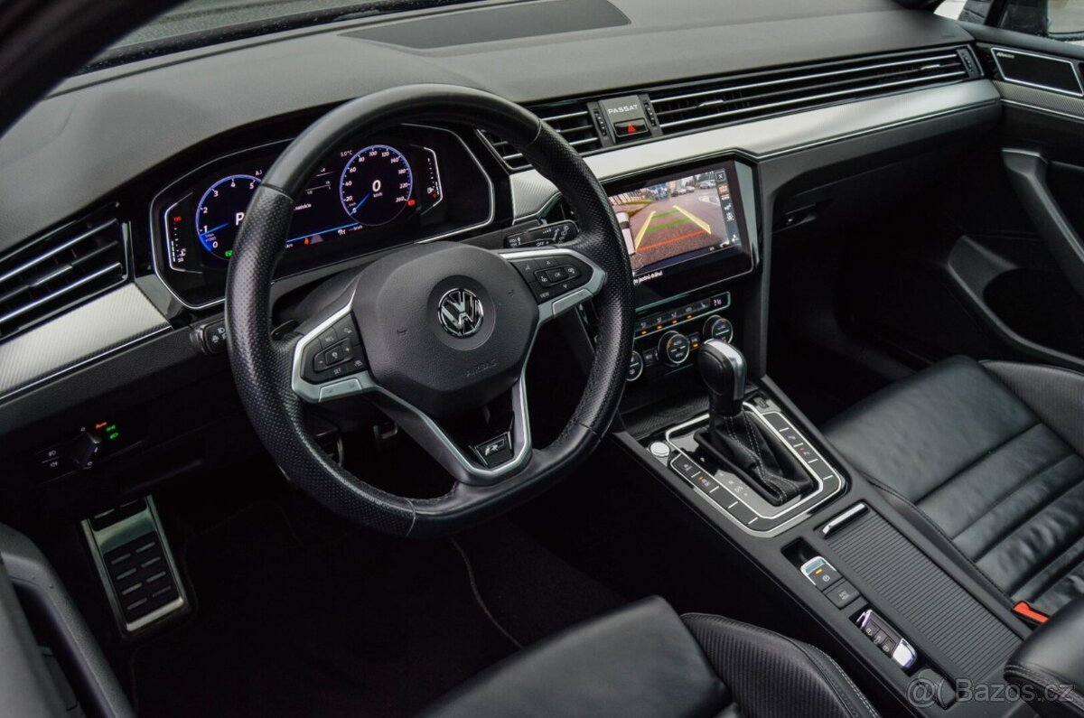 Volkswagen Passat Variant 2.0 TSI Elegance DSG R line - 15