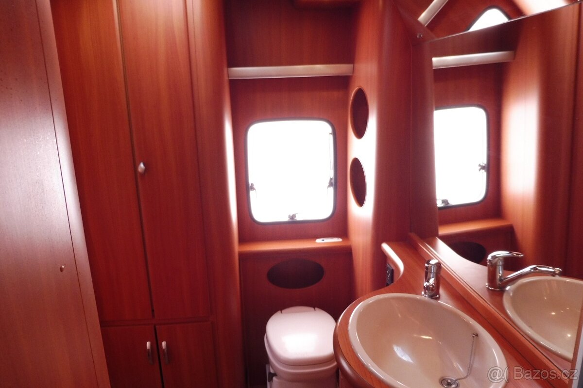 Hobby Mein Prestige 650 WFU Velká Koupelna + Stan. - 15