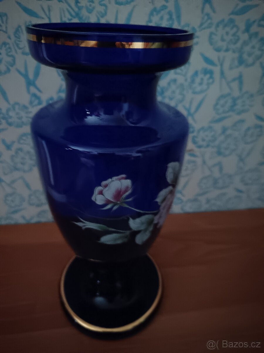 Prodám velkou modrou skleněnou vázu - 15