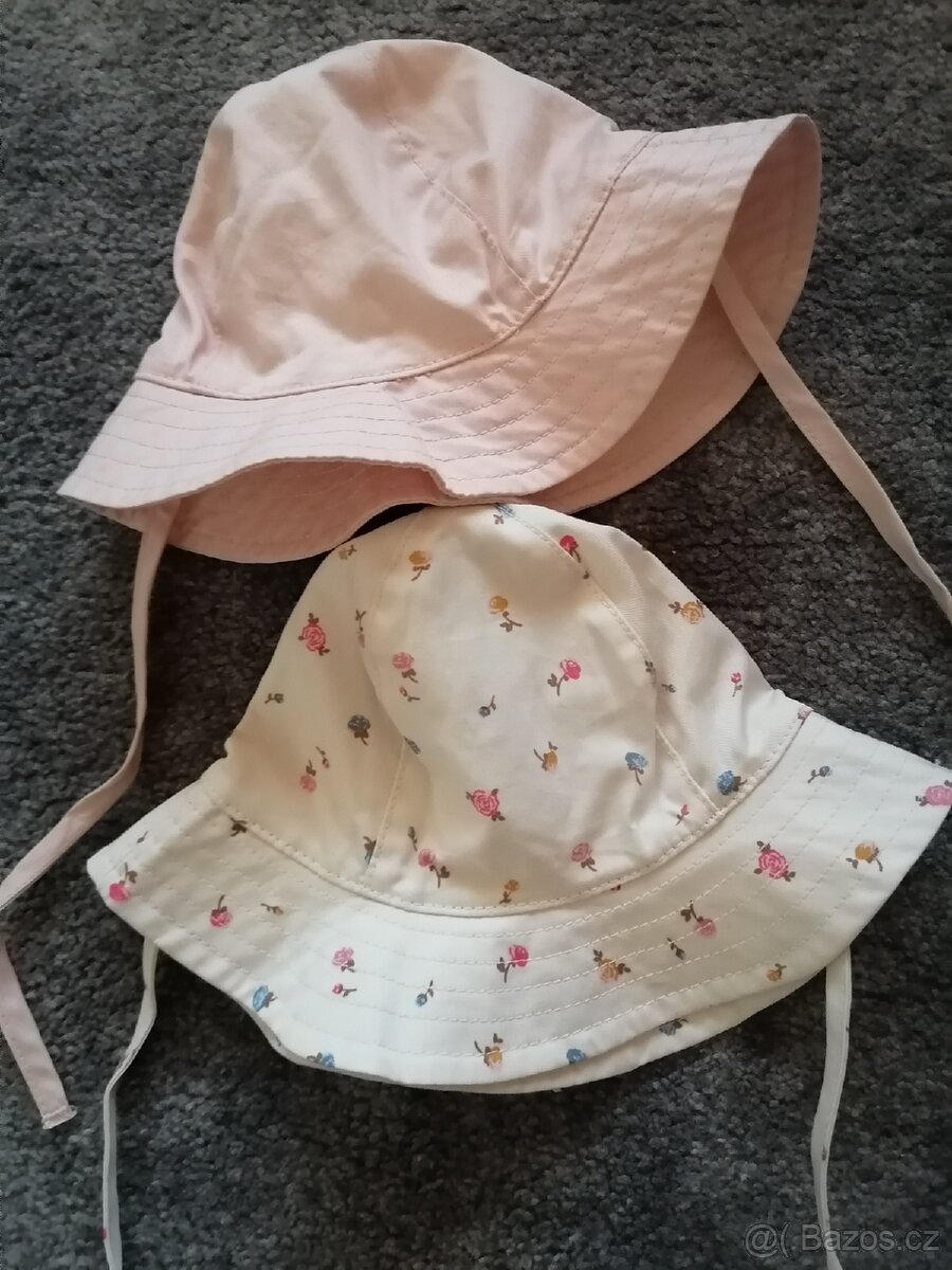 Dívčí komplet 6-9m. - 15