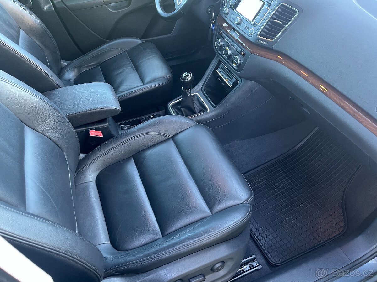 prodám VW Sharan 2,0 tdi - 15