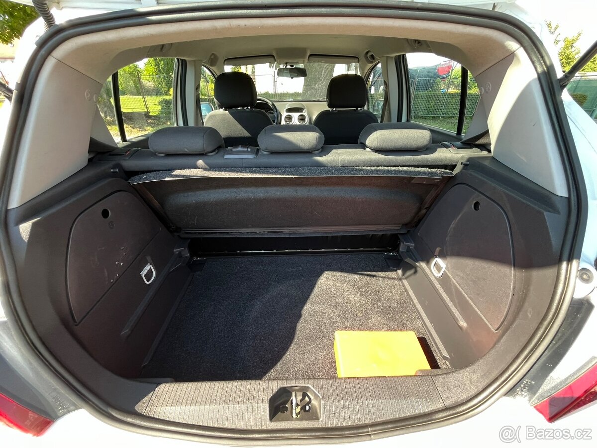 Opel Corsa 1,3 CDTi Serviska, Tažné, Klima - 15