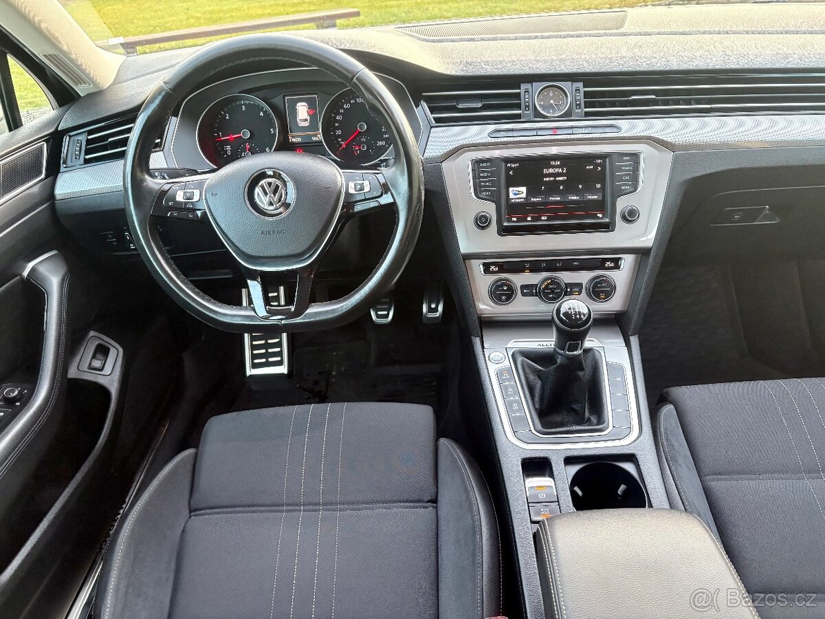 VOLKSWAGEN PASSAT B8 2.0 TDI 110kw ALLTRACK 4X4 2016 - 15