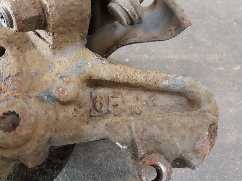 Pravá přední těhlice 1K0407256T Škoda Yeti a jiné vozy - 15