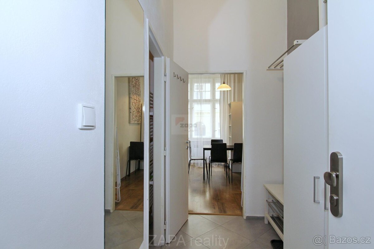 Pronájem bytu 2+kk 42 m2 s patrem na spaní, Praha 5 Smíchov, - 15