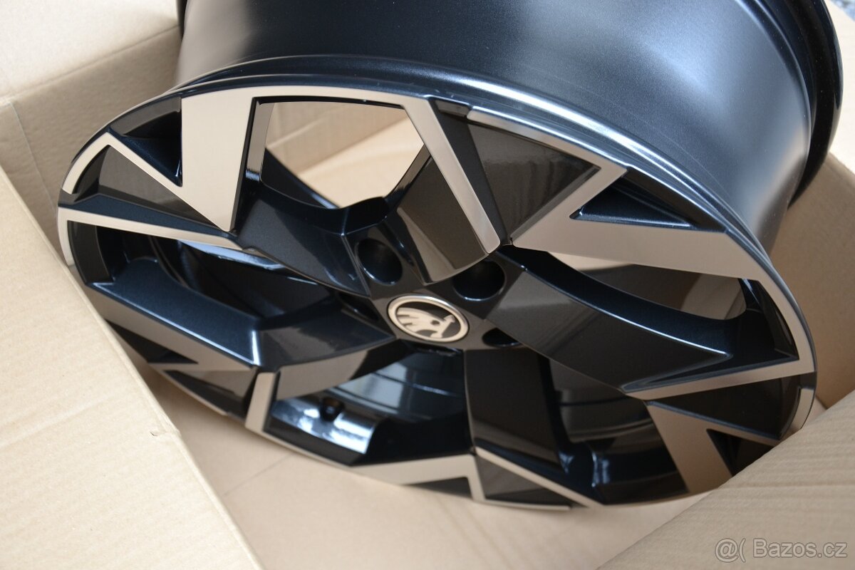 Škoda Superb III/IV/VW Passat B8-NOVÉ orig.Alu 18-8x18,ET44 - 15
