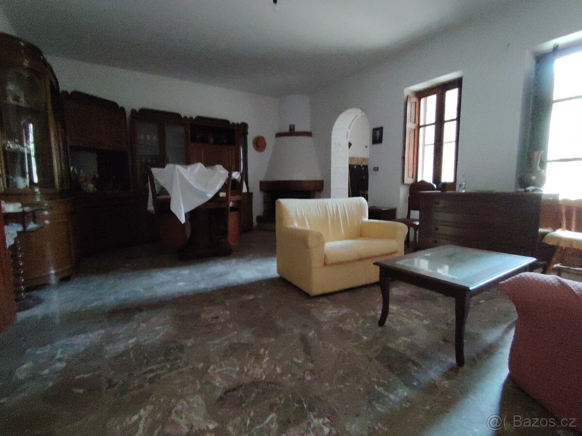 Sicílie, RD 3 byty, 362 m2, zahr. 400 m2, Milazzo,San Pietro - 15