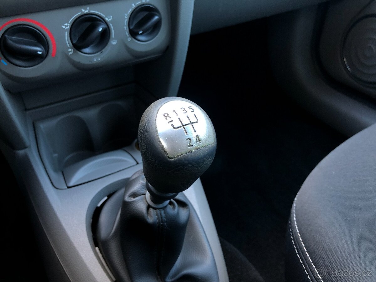 RENAULT THALIA 1.2 - 15