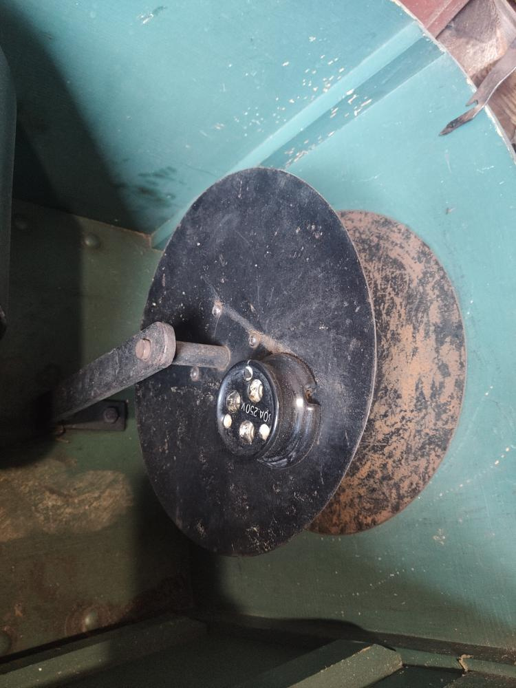 Stabilní elektromotor s cirkulárkou - 15