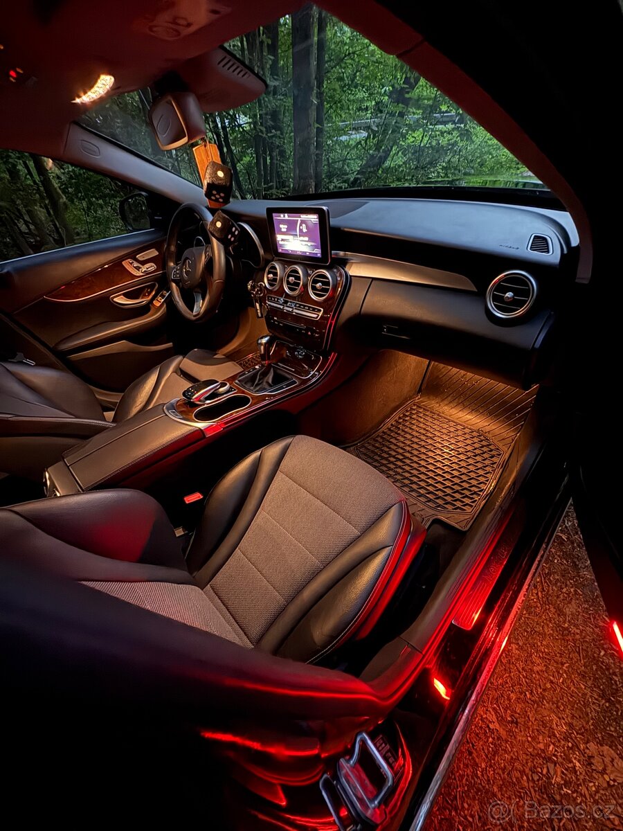 Mercedes-Benz C220 CDI (W205) - 15