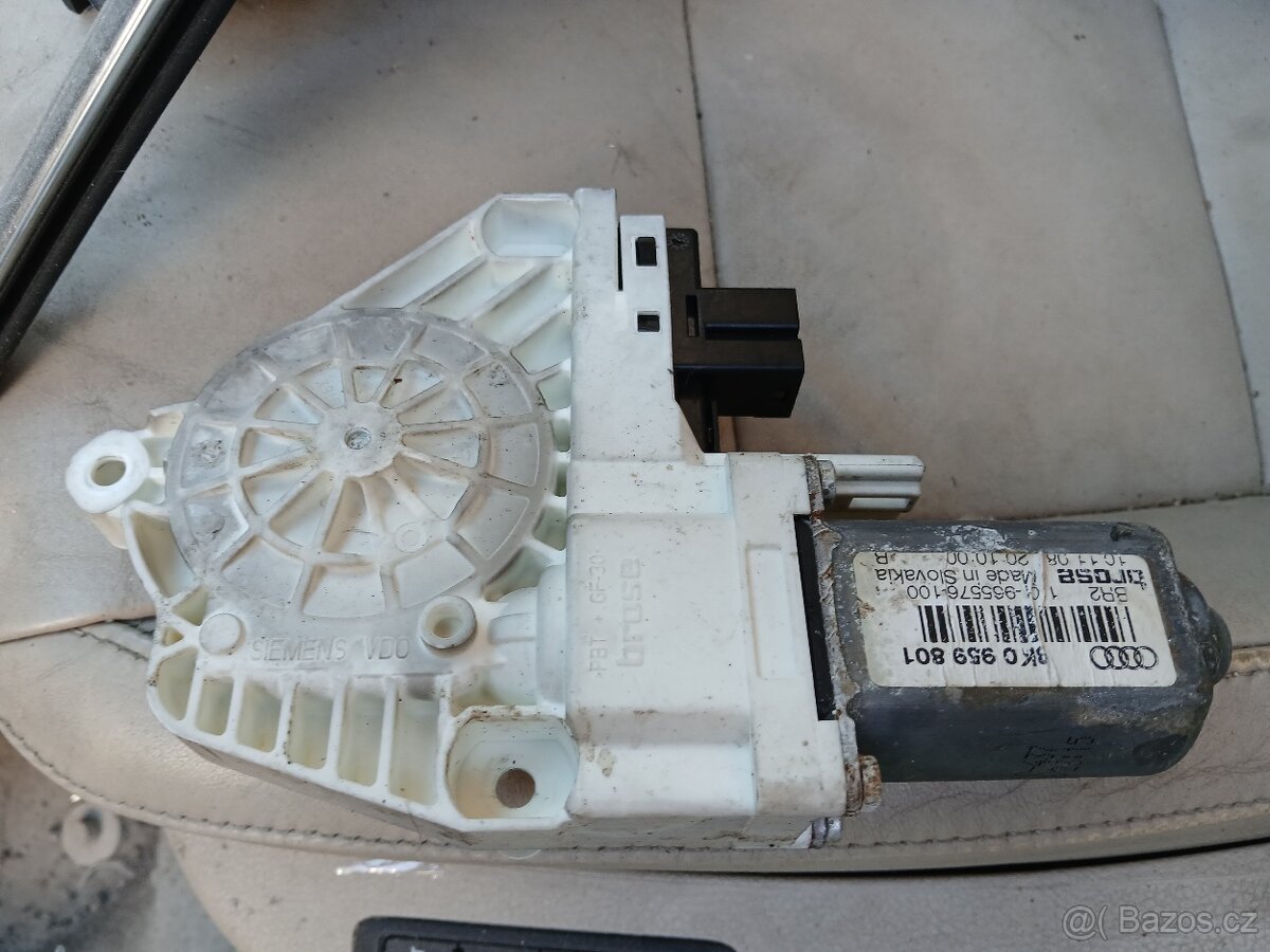 Škoda Superb 2 prodám dily - 15