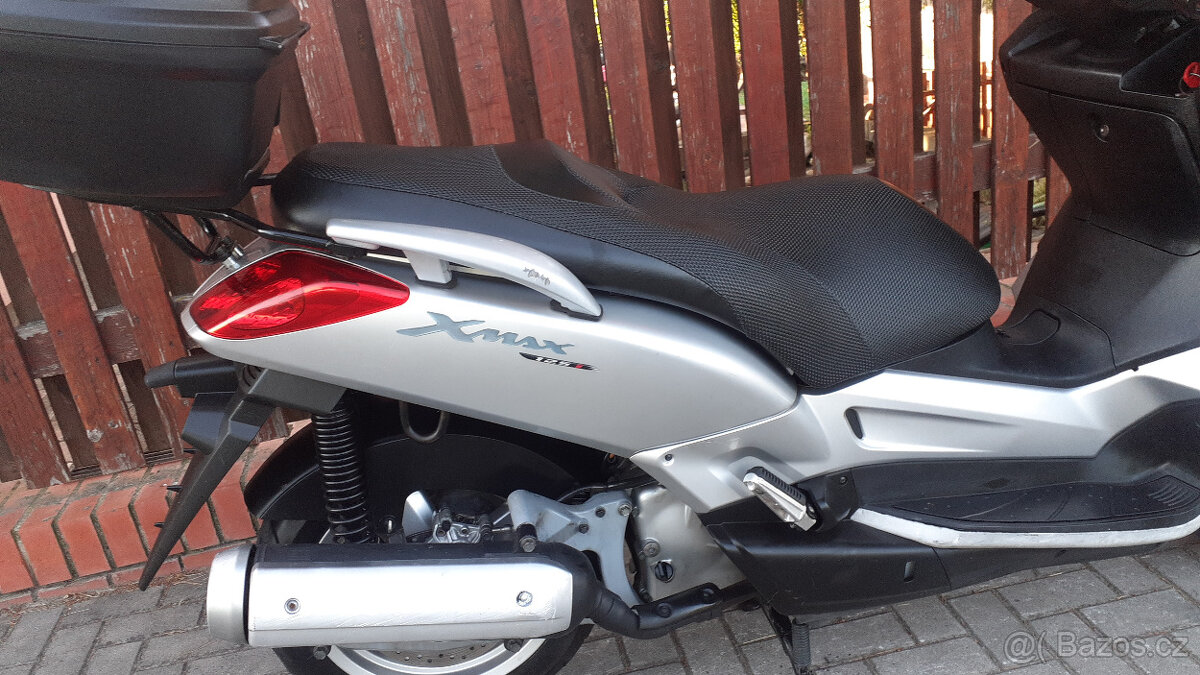 Yamaha X-Max 125 - 15