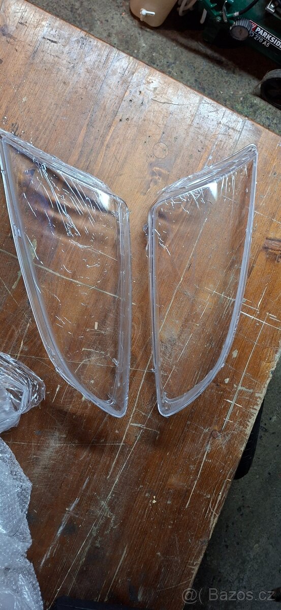 Ford Focus II -světla a doplňky - 15