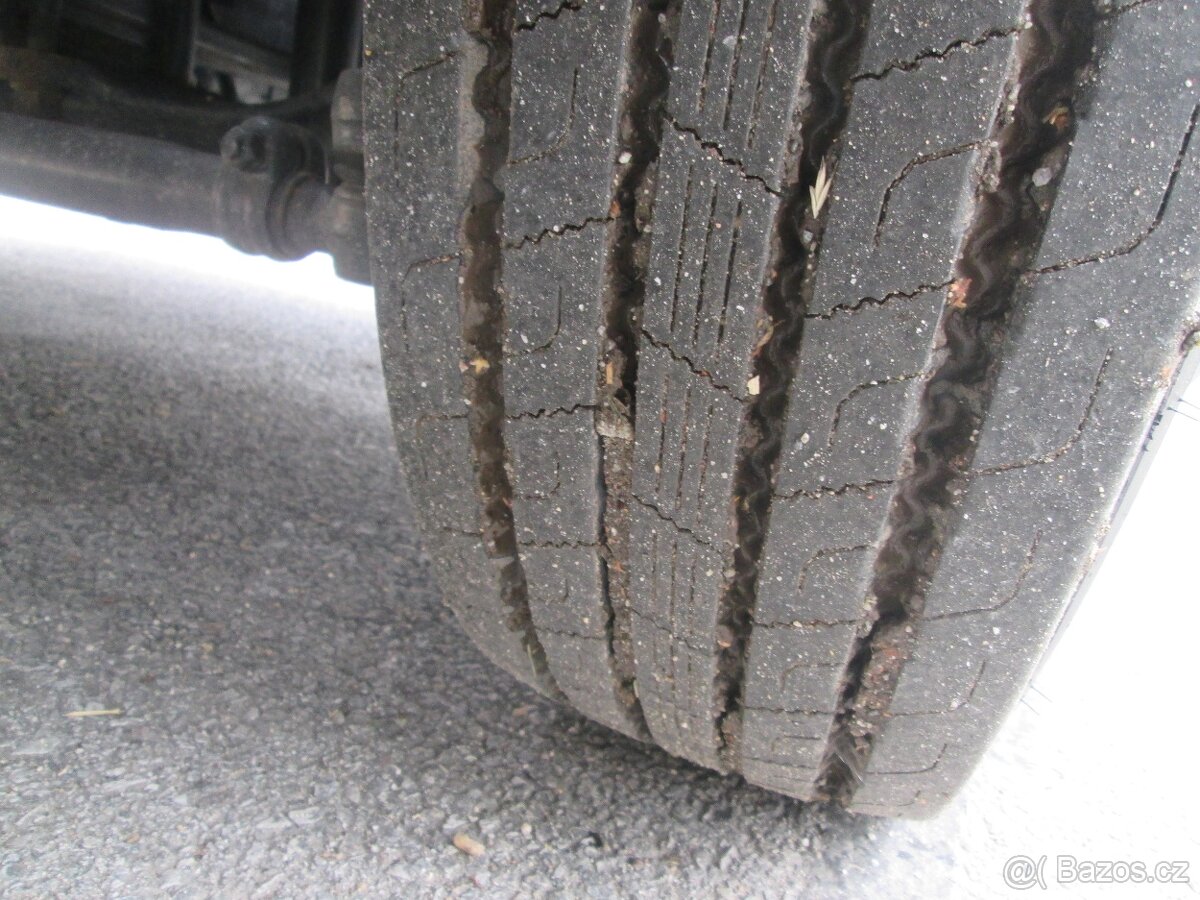 Mercedes-Benz Atego 818 -r.v.2018 - skříň+ HČ - 15 palet -E6 - 15