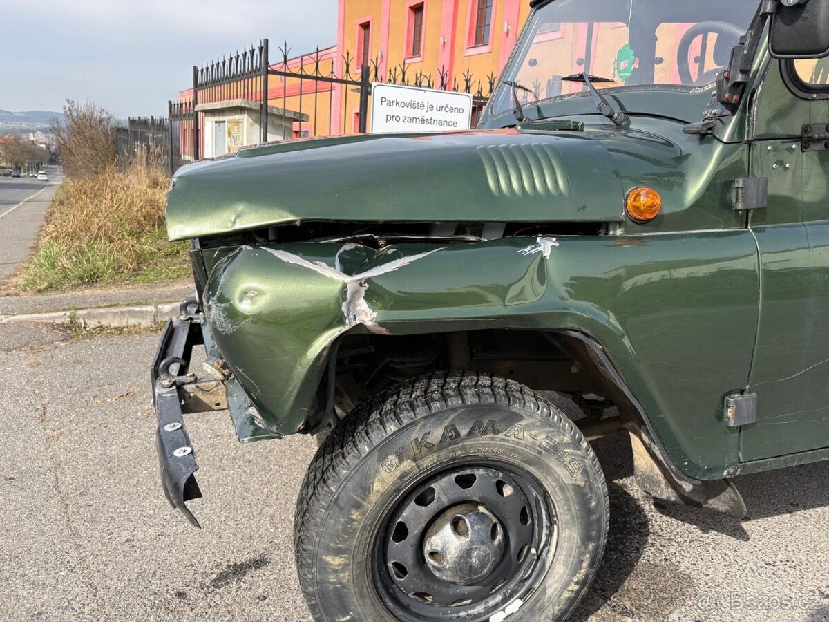 UAZ Hunter Suzuki Jimny 4X4 - 15