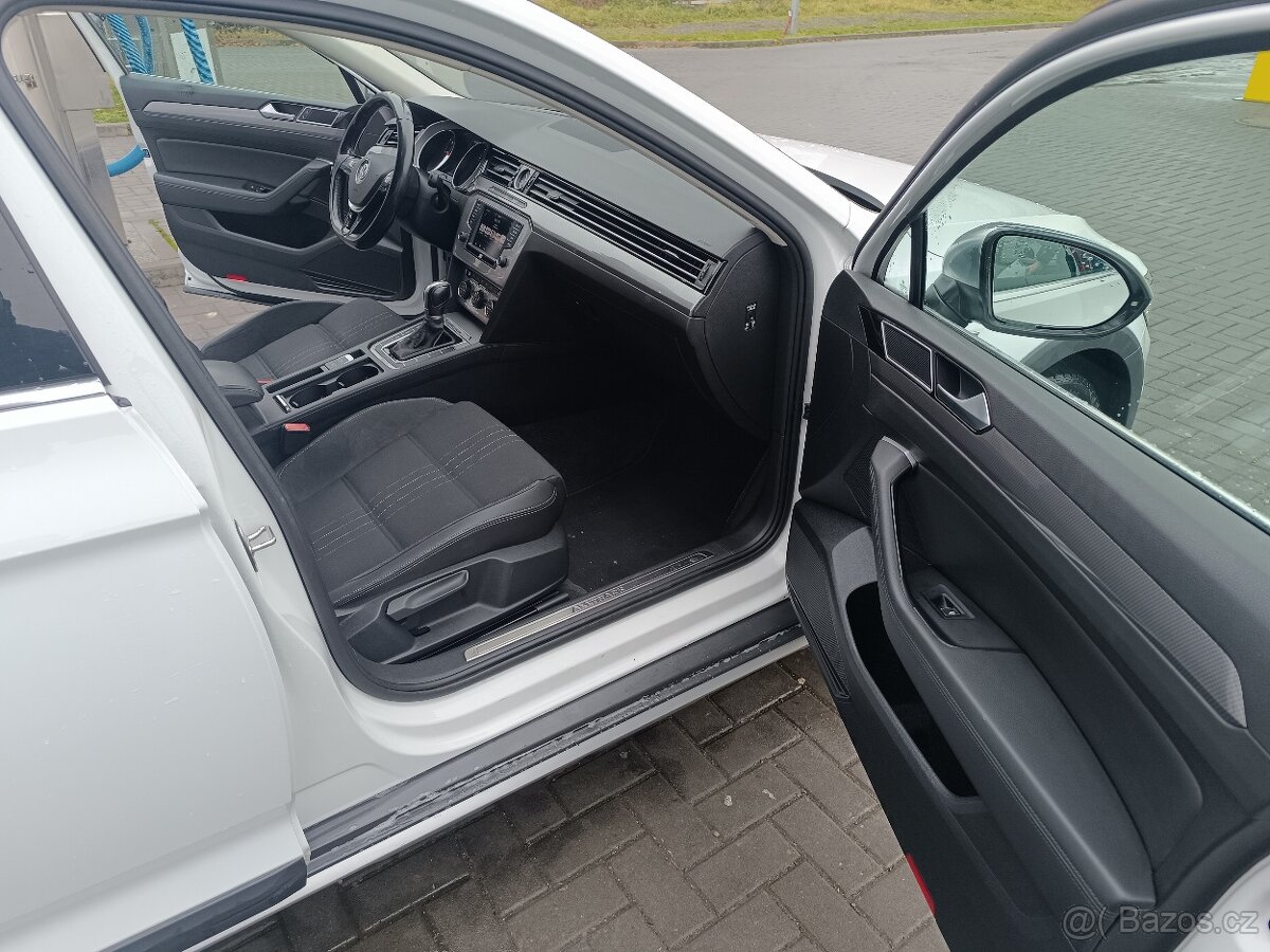 VW Passat Alltrack 4x4 140kw - 15