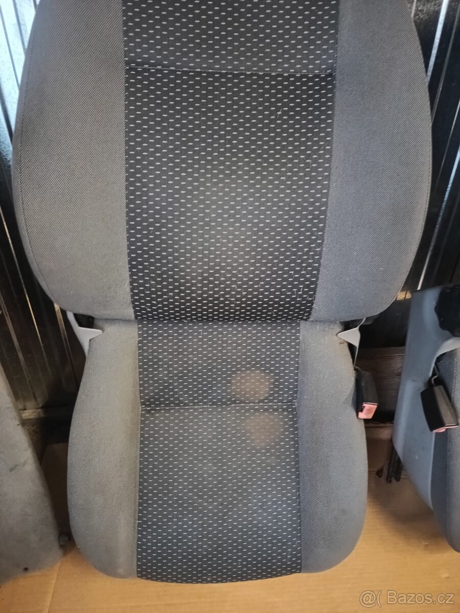 Škoda Felicia sedačky - 15