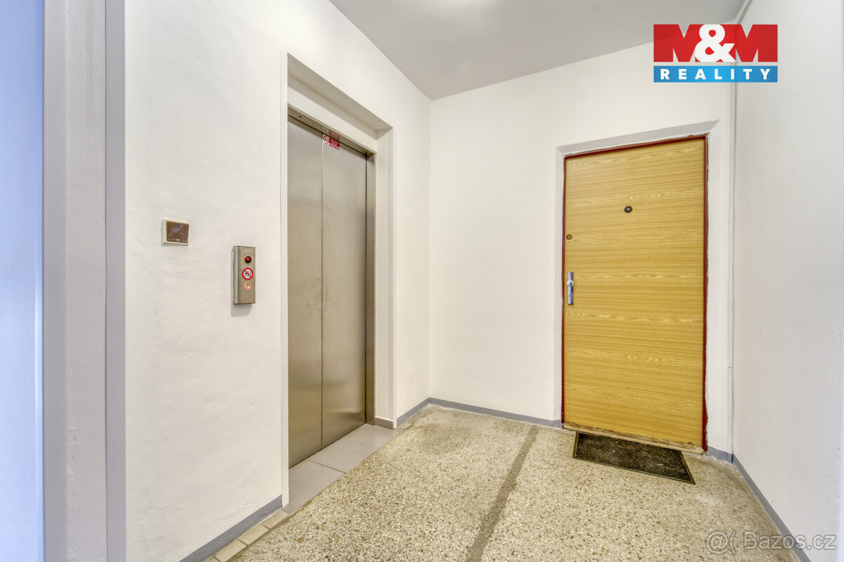 Pronájem bytu 3+1, 82 m², Plzeň, ul. Hodonínská - 15