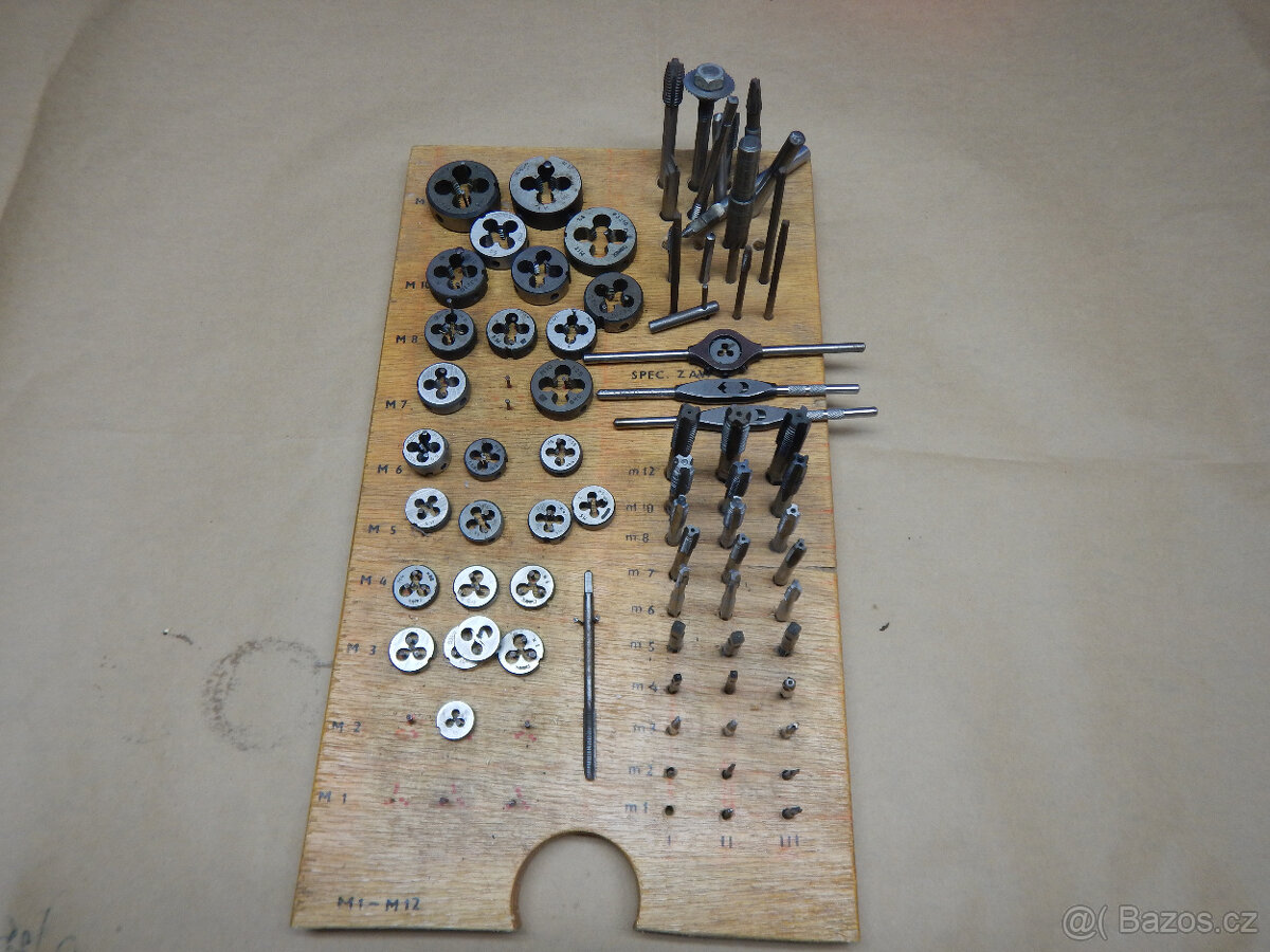 prodám vybavení dílny - 15