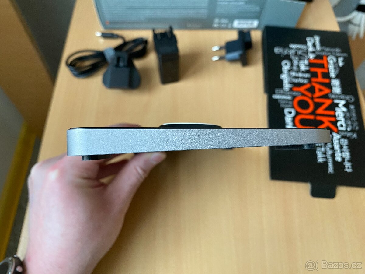 Nová bezdrátová nabíječka Satechi - na 3 zařízení - 15