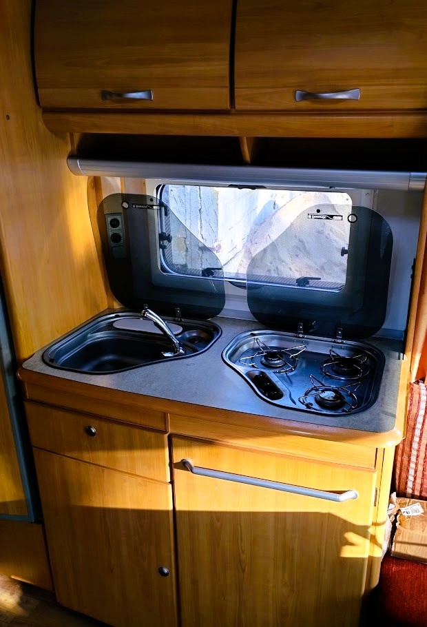 LMC MÜNSTERLAND 490 P | rok.v. 2006 | hmotnost 1450 kg - 15