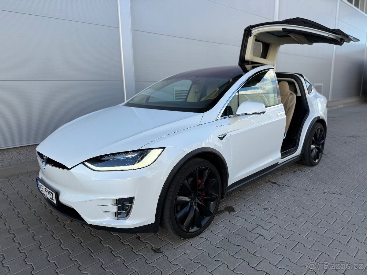 Tesla Model X P100D Performance 568kw 6míst - 15