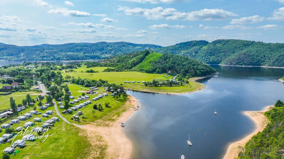 Prodej zděné chaty s velkou terasou jen 70 m od Orlické přeh - 15