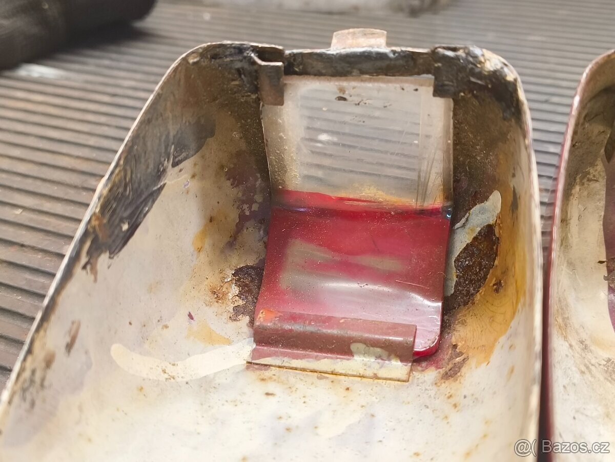 Zadní světlo Jawa Půlbuben 250 350 150 125 354 353 351 352 - 15