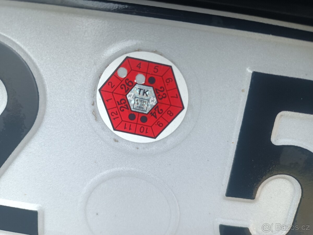 BMW 730 3.0D 160 kW Automat Rok 2004 - 15