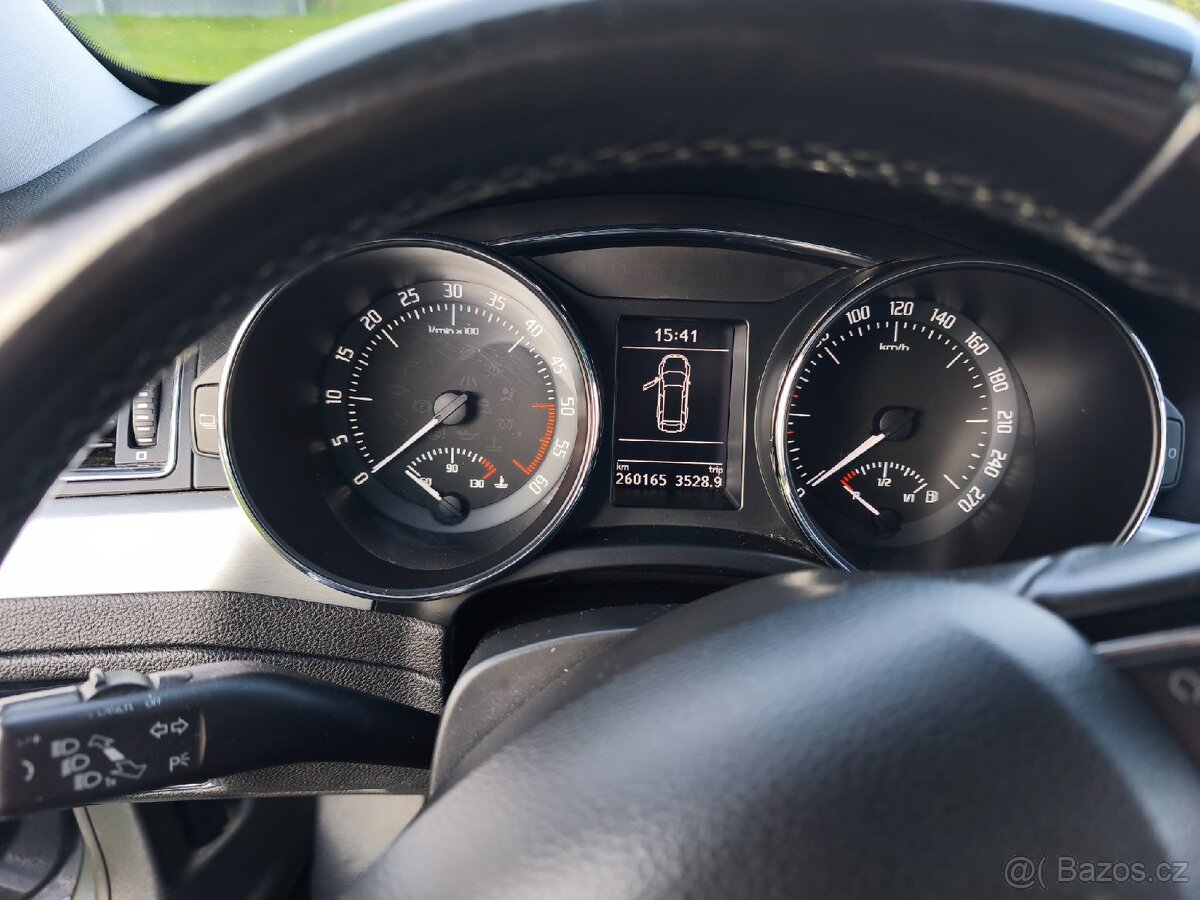 Škoda Superb 2 facelift DSG 4x4 - 15