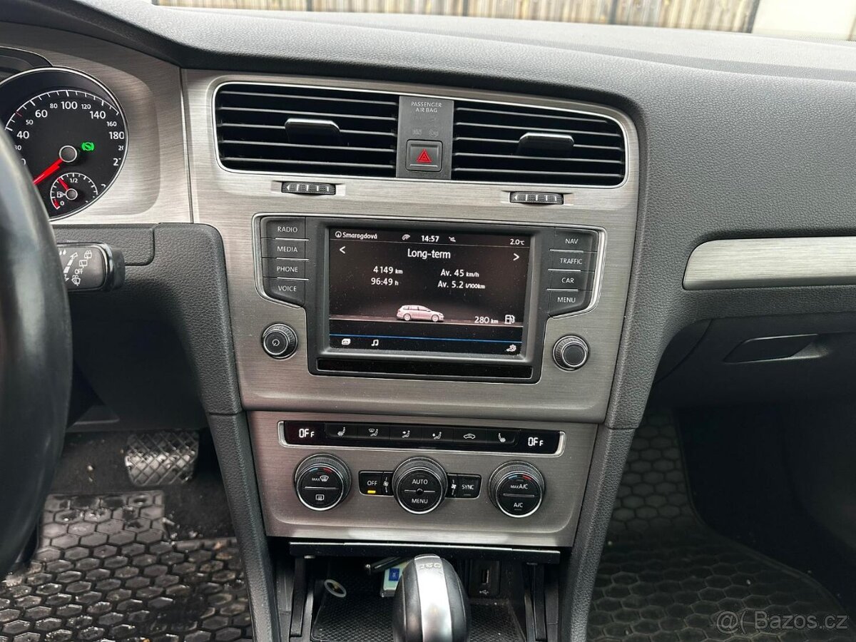 Volkswagen Golf 1.6 TDI DSG - 15