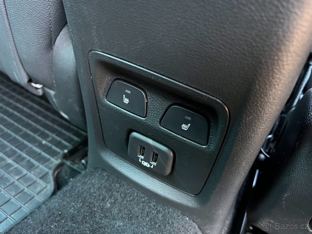 Opel Astra 1.4 T Automat BOSE LED Kůže Masáž - 15