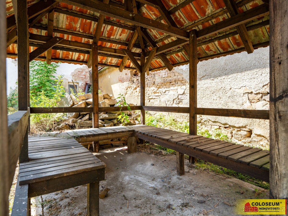 Bohdalice-Pavlovice, RD k celkové rekonstrukci, zahrada - ro - 15