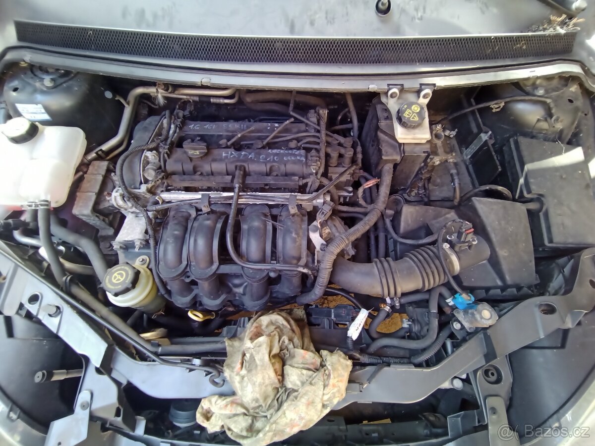 Focus 2006 1.6 16v 3 dveřové kupé HXDA 85 kw - 15