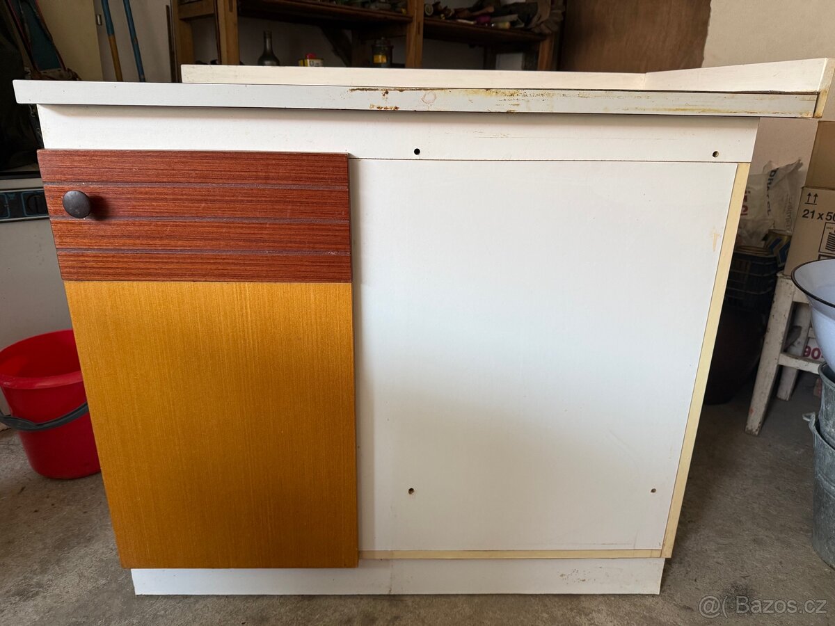 Kuchyňské skříňky - 15