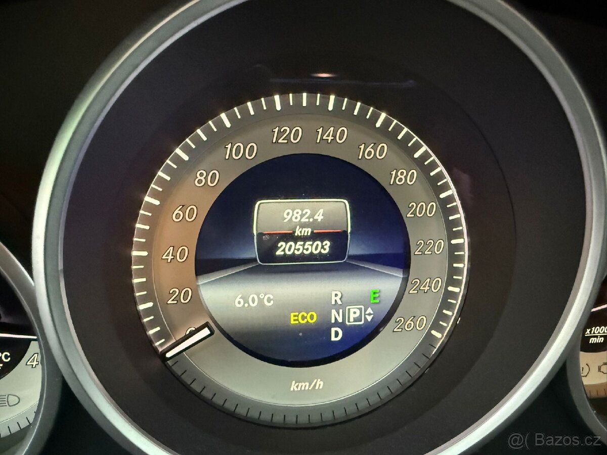 Mercedes-Benz E 350 BlueTEC 4MATIC combi - 15