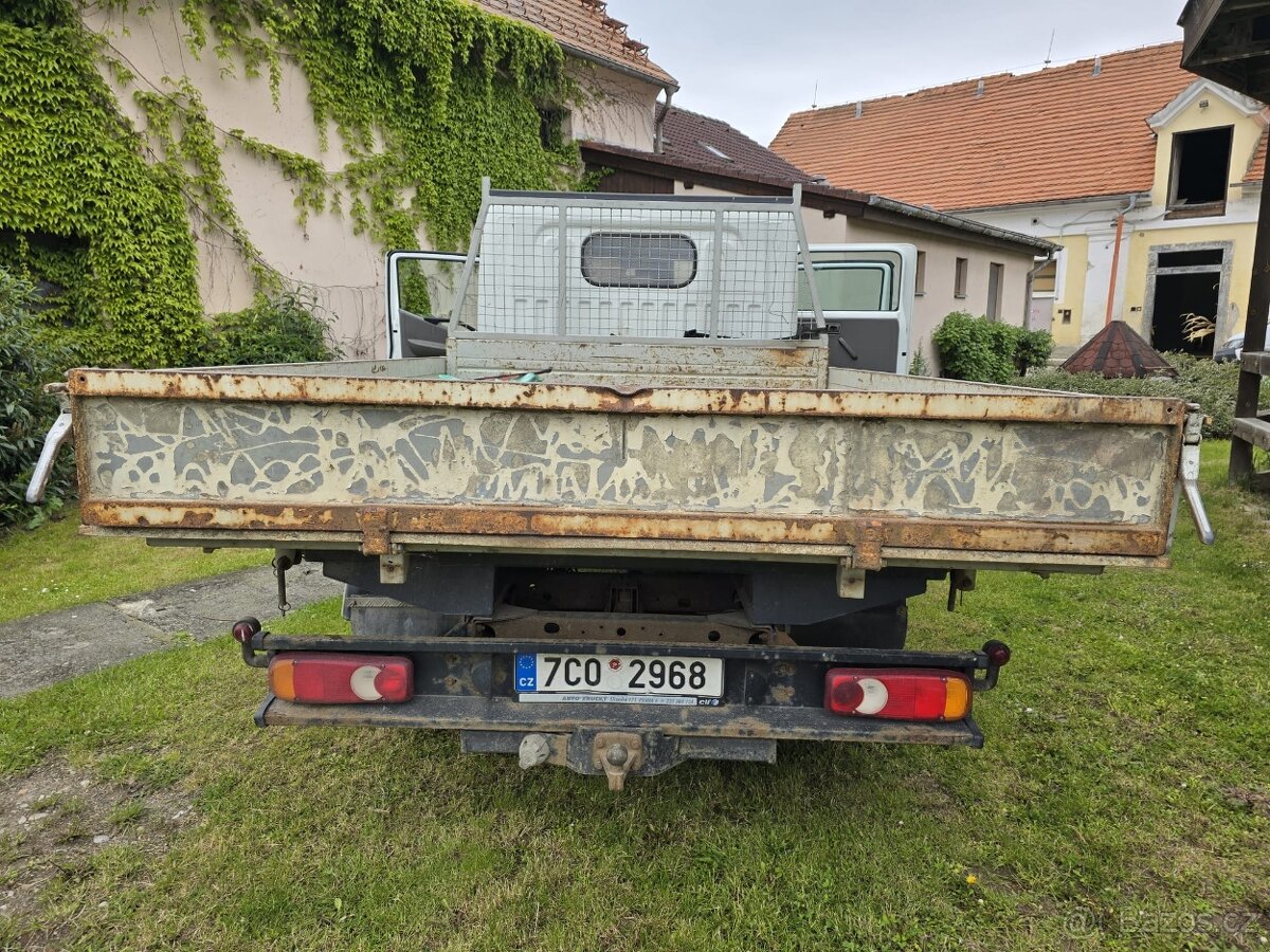 Nissan Cabstar NT400 - 15