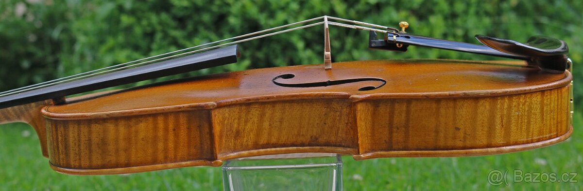 Staré mistrovské housle dle Guarneriho „del Gesù“ z r.1742 - 15