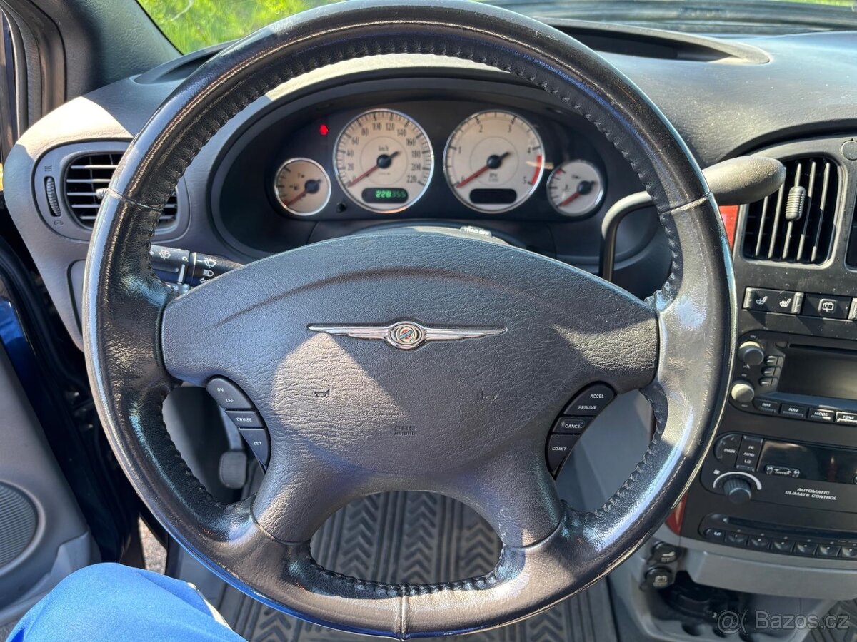 Chrysler Grand Voyager 2.8 CRD Automat 7 Míst - 15