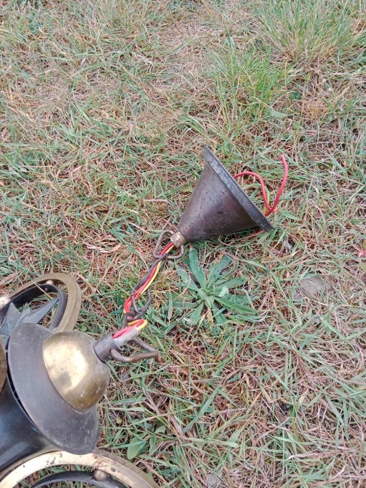 Starozitny mosazny lustr - 15