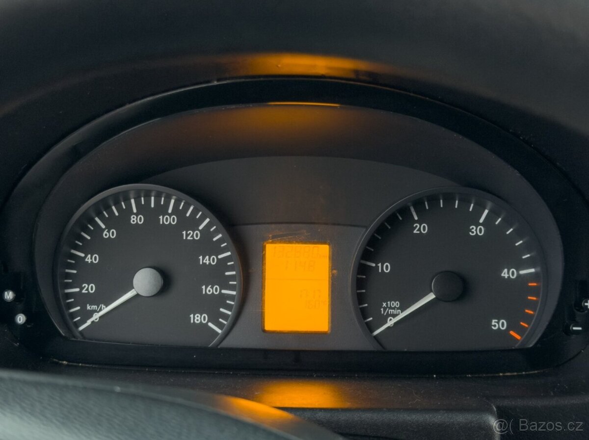 Mercedes Sprinter - 15