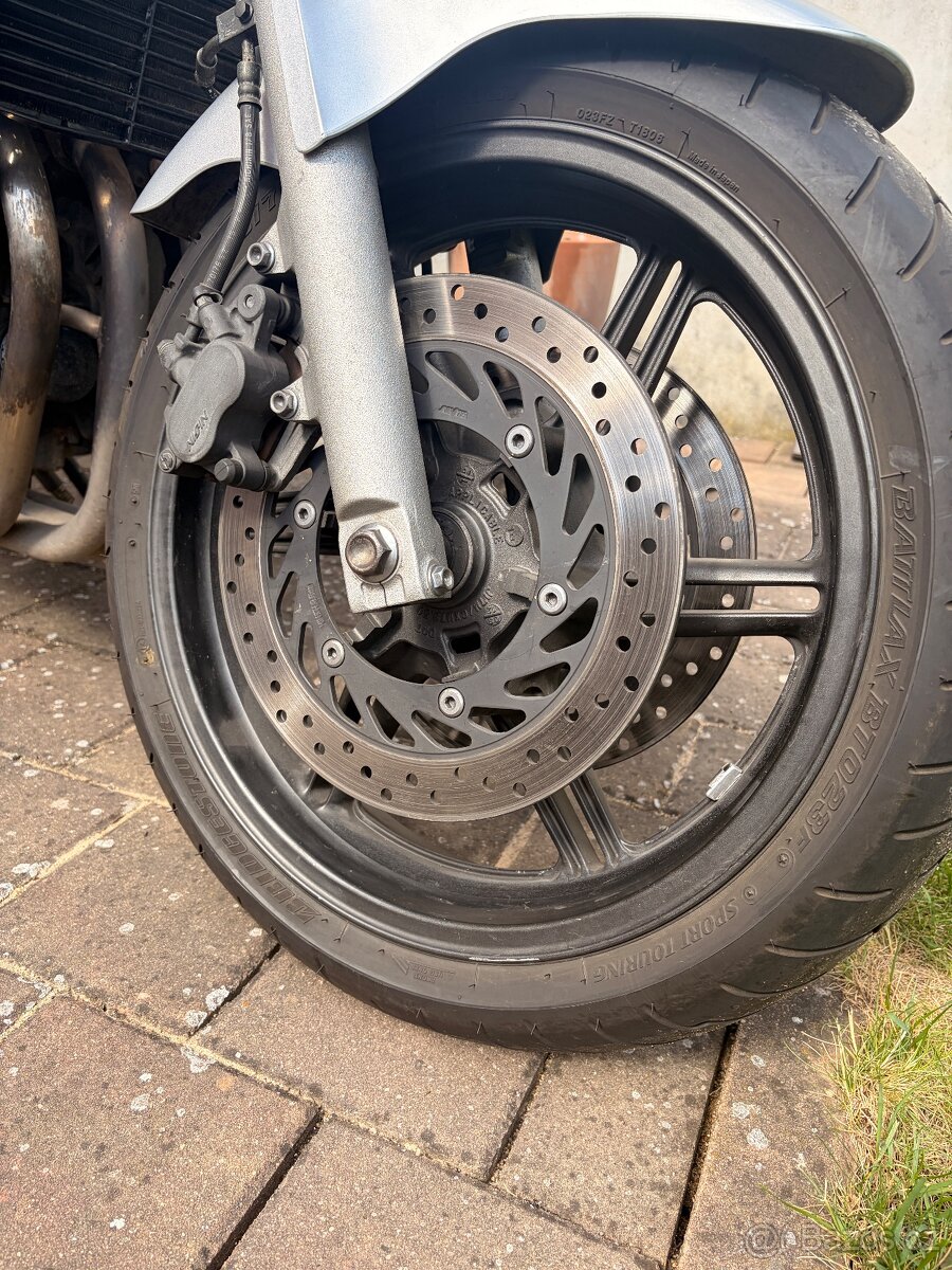 Honda CBF600N - 15