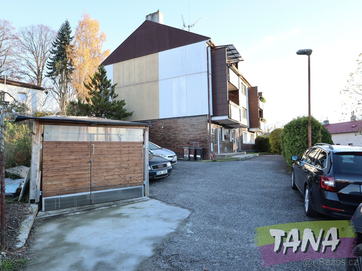 Prodej bytu 3+1 se zahradou ve Dvoře Králové n. L. - 15