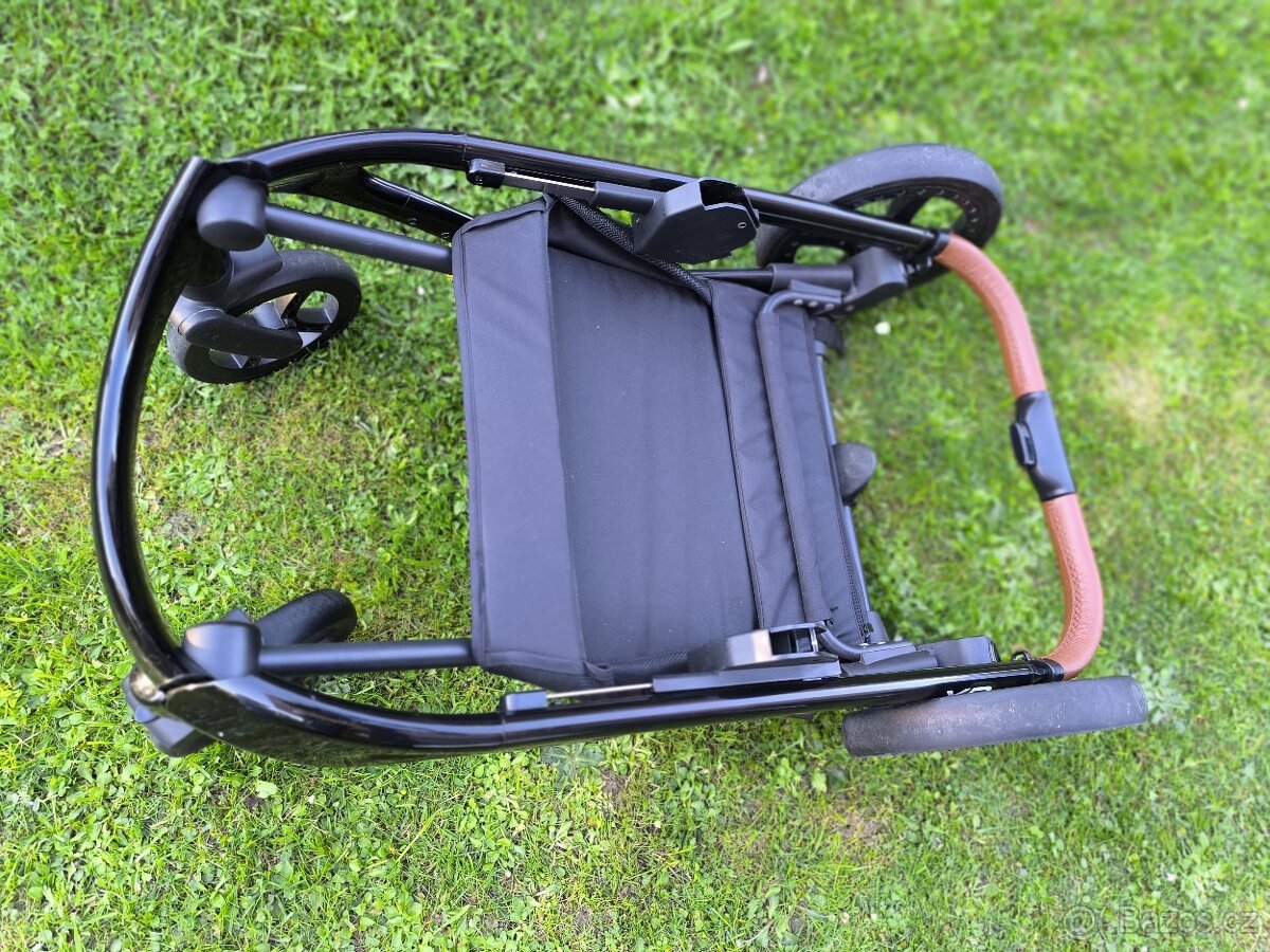 Kočárek Riko XD Pro Anthracite 2v1 - 15