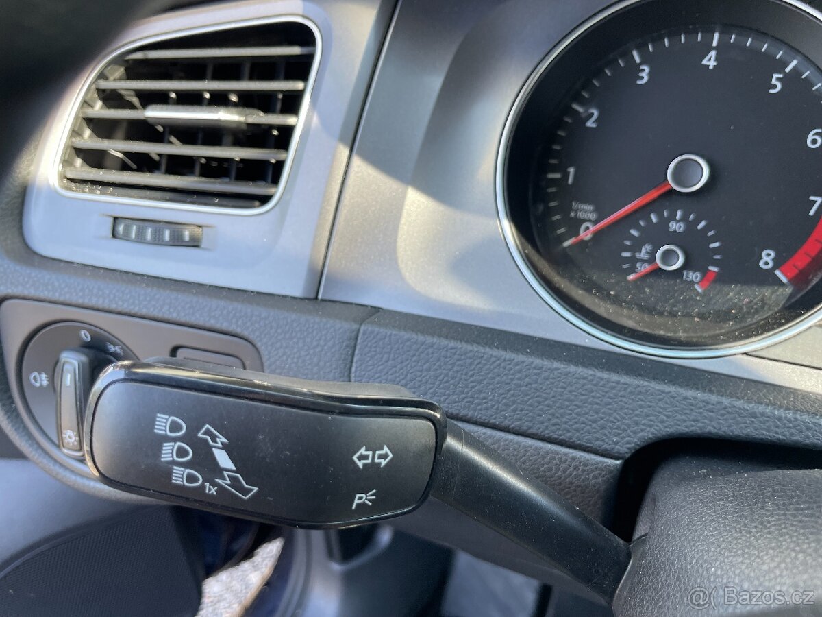 VW Golf 1,2 TSi P+Z Senzory, Klima - 15